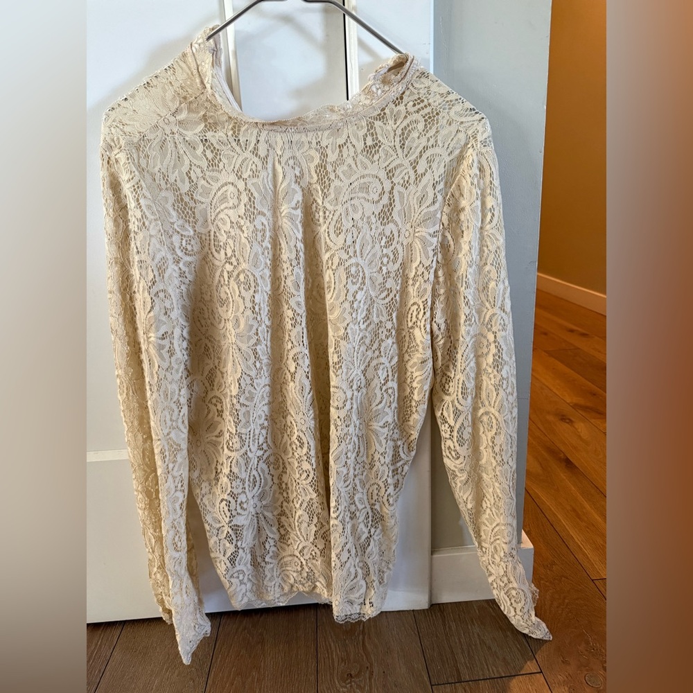 Pleione Cream Lace Women's Blouse